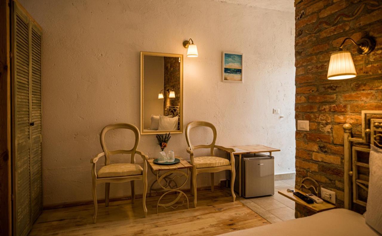Sunny Border (Adults Only) Hotel Vama Veche Ngoại thất bức ảnh