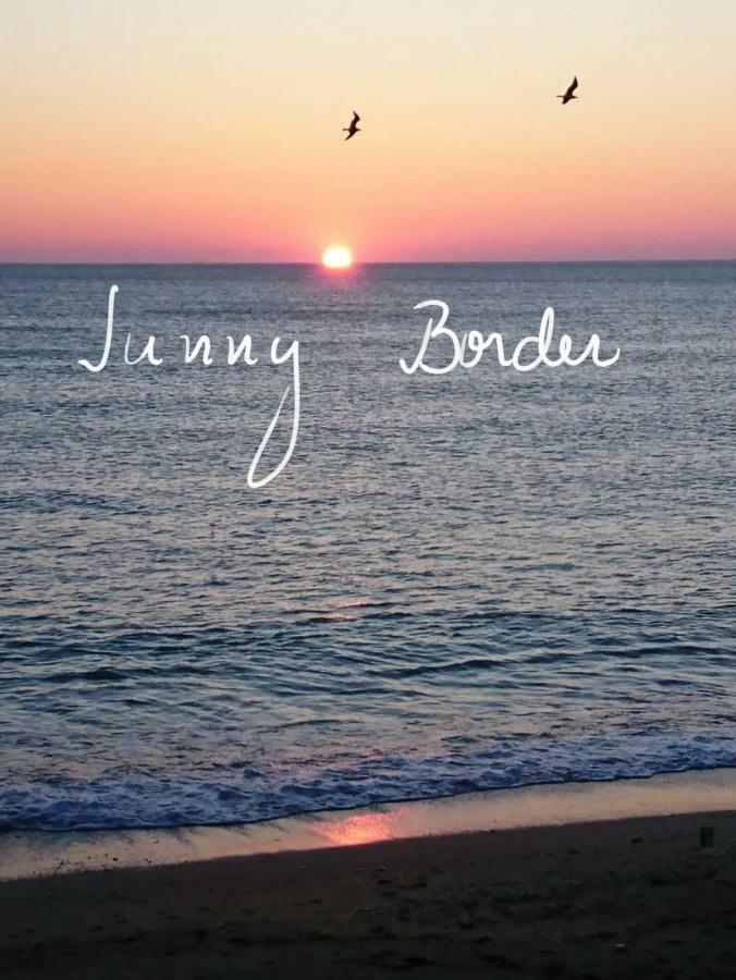 Sunny Border (Adults Only) Hotel Vama Veche Ngoại thất bức ảnh