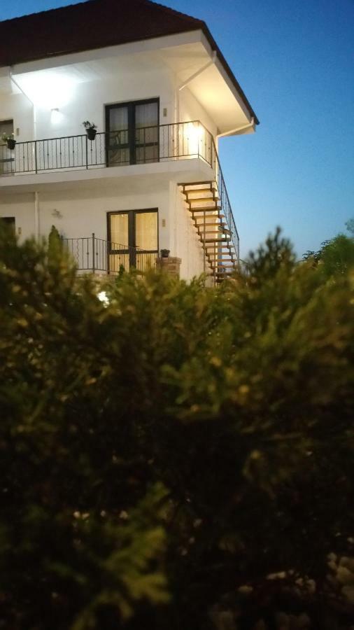 Sunny Border (Adults Only) Hotel Vama Veche Ngoại thất bức ảnh